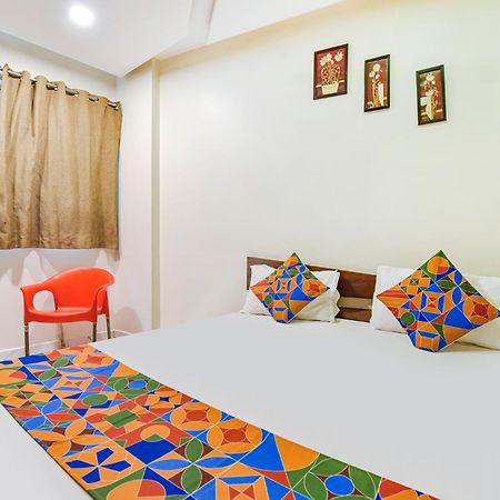Fabexpress Ta Paradise Ujjain Esterno foto