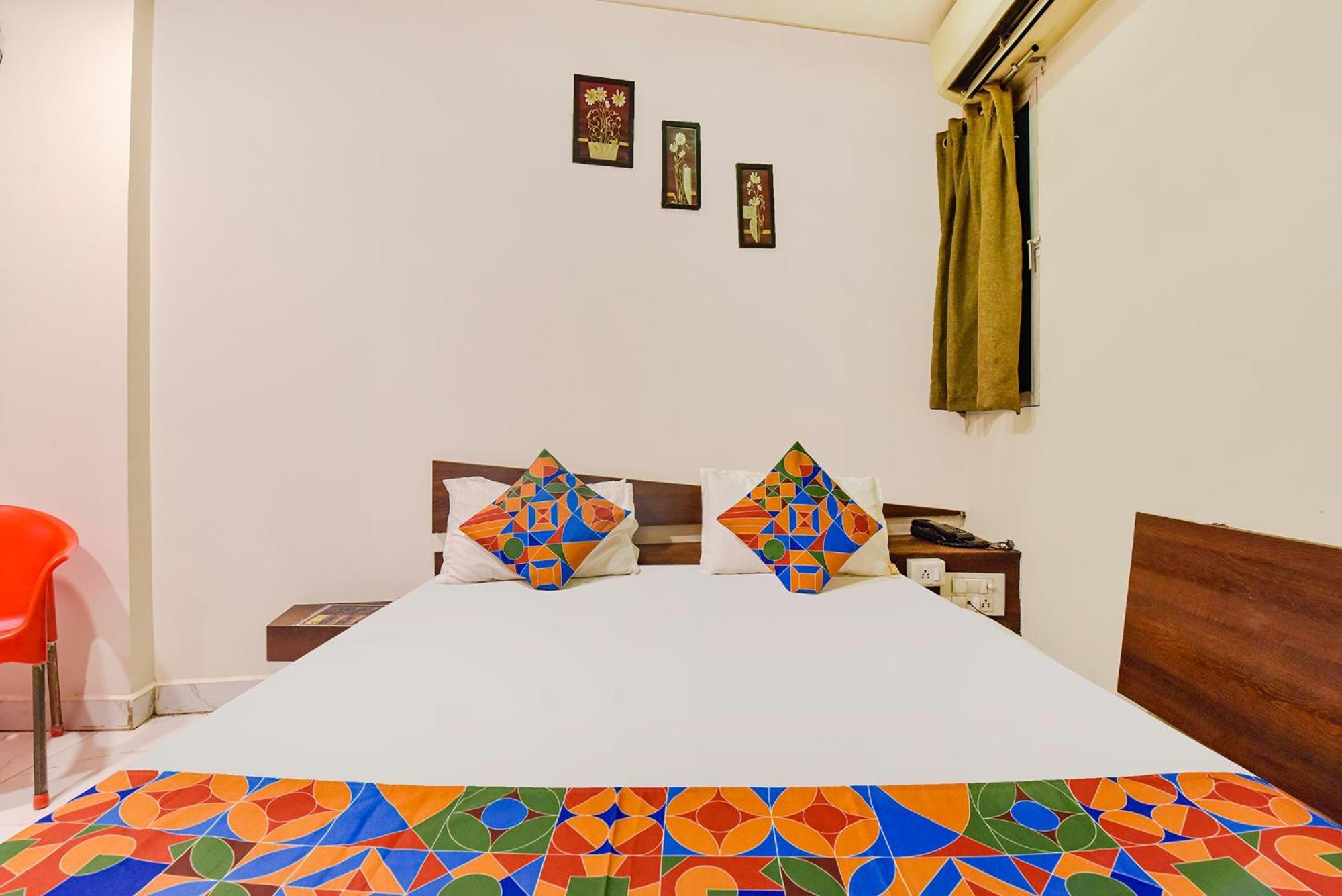 Fabexpress Ta Paradise Ujjain Esterno foto